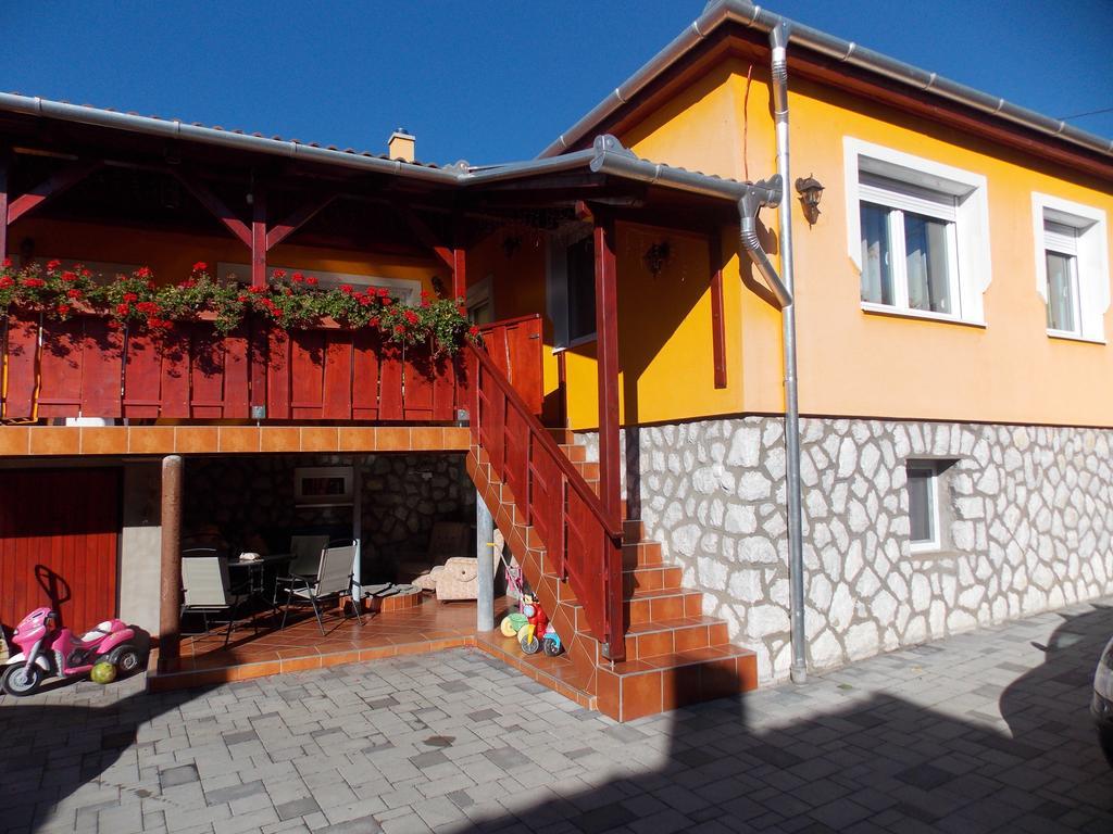 Szonja Apartman Egerszalók Kültér fotó